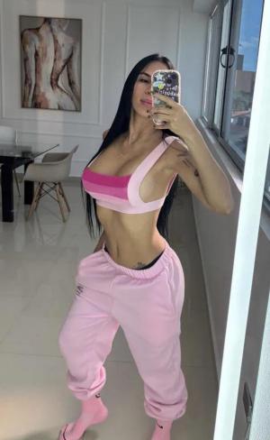 Foto de CAMILANUEVA LATINA ENCANTADORA? DIVERTIDA DE CURVAS PERFECTAS?24 HRS